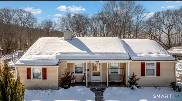 136 Pearl Lake Road, Waterbury, CT 06706