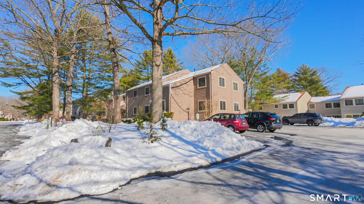 72 River Bend Road #B, Stratford, CT 06614 - Image #1