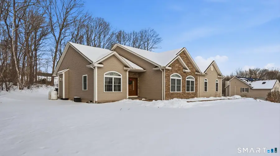 16 Crystal Brook Road, Wolcott, CT 06716 - #3