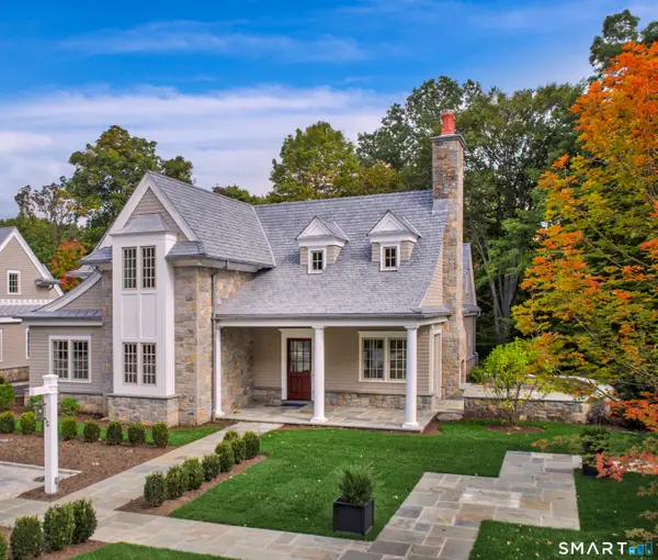 2 Settlers Trail #2, Darien, CT 06820