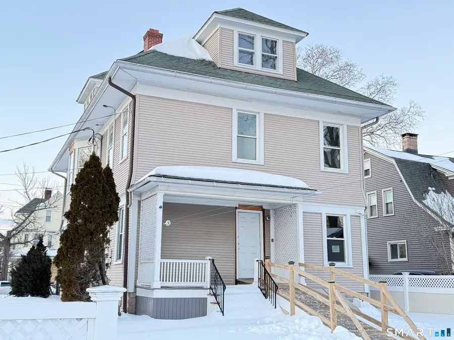 126 Richards Place, West Haven, CT 06516 - #2