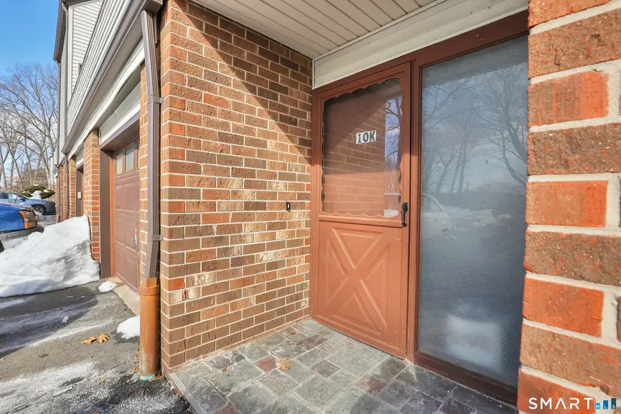 285 Queen Street, Southington, CT 06489 - #2