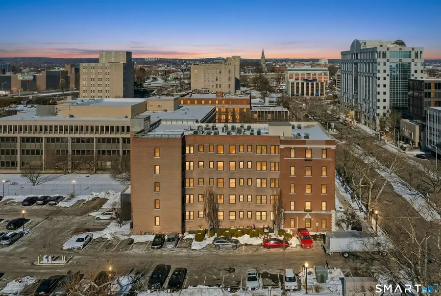 881 Lafayette Boulevard #4N, Bridgeport, CT 06604 - Image #3