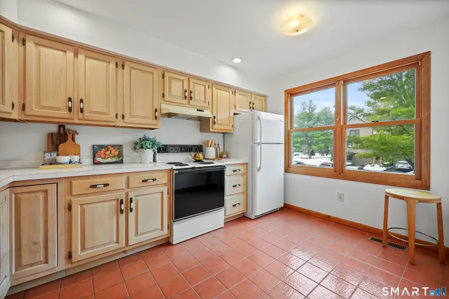 21 Rockview Circle #21, Monroe, CT 06468 - #3