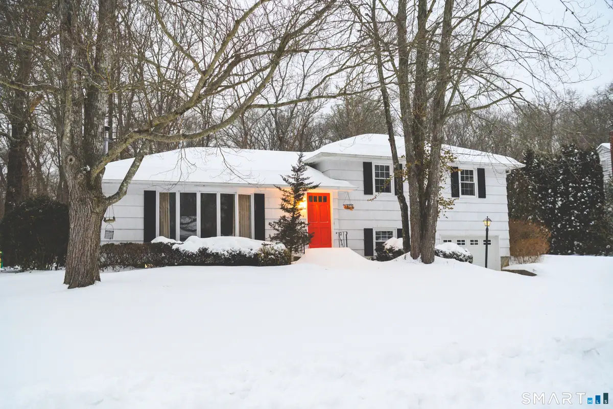 7 Old Colony Road, North Stonington, CT 06359 - #1