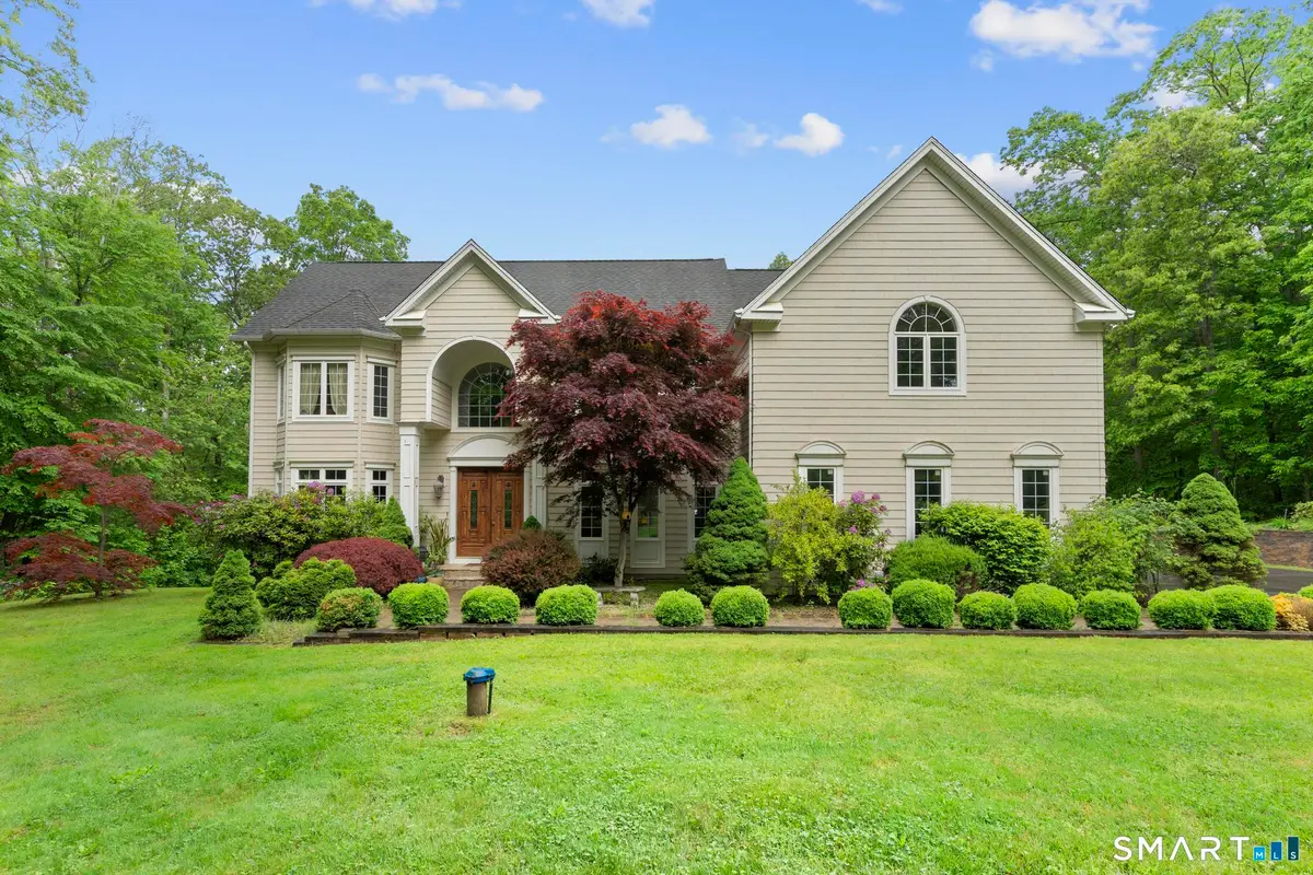 43 Chestnut Grove, Guilford, CT 06437 - #1