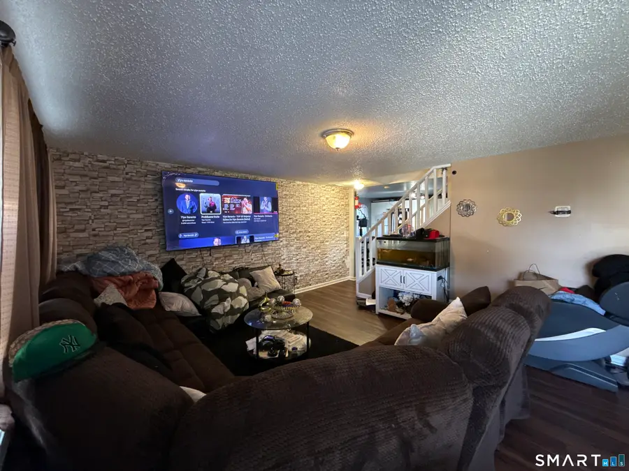 27-29 Mclaughlin Terrace, Derby, CT 06418 - #3