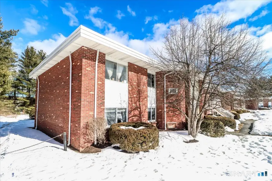 38 Candlewood Lake Road South #APT 3, New Milford, CT 06776 - #2