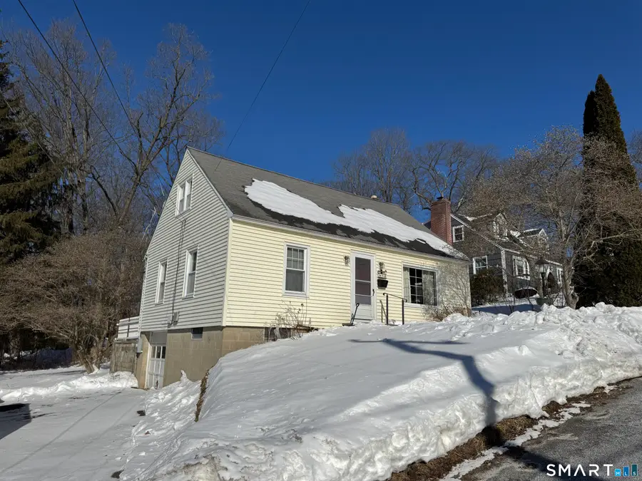 9 Central Avenue, Winchester, CT 06098 - #2