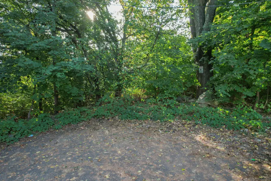 Hungerford Avenue, Waterbury, CT 06701 - #2