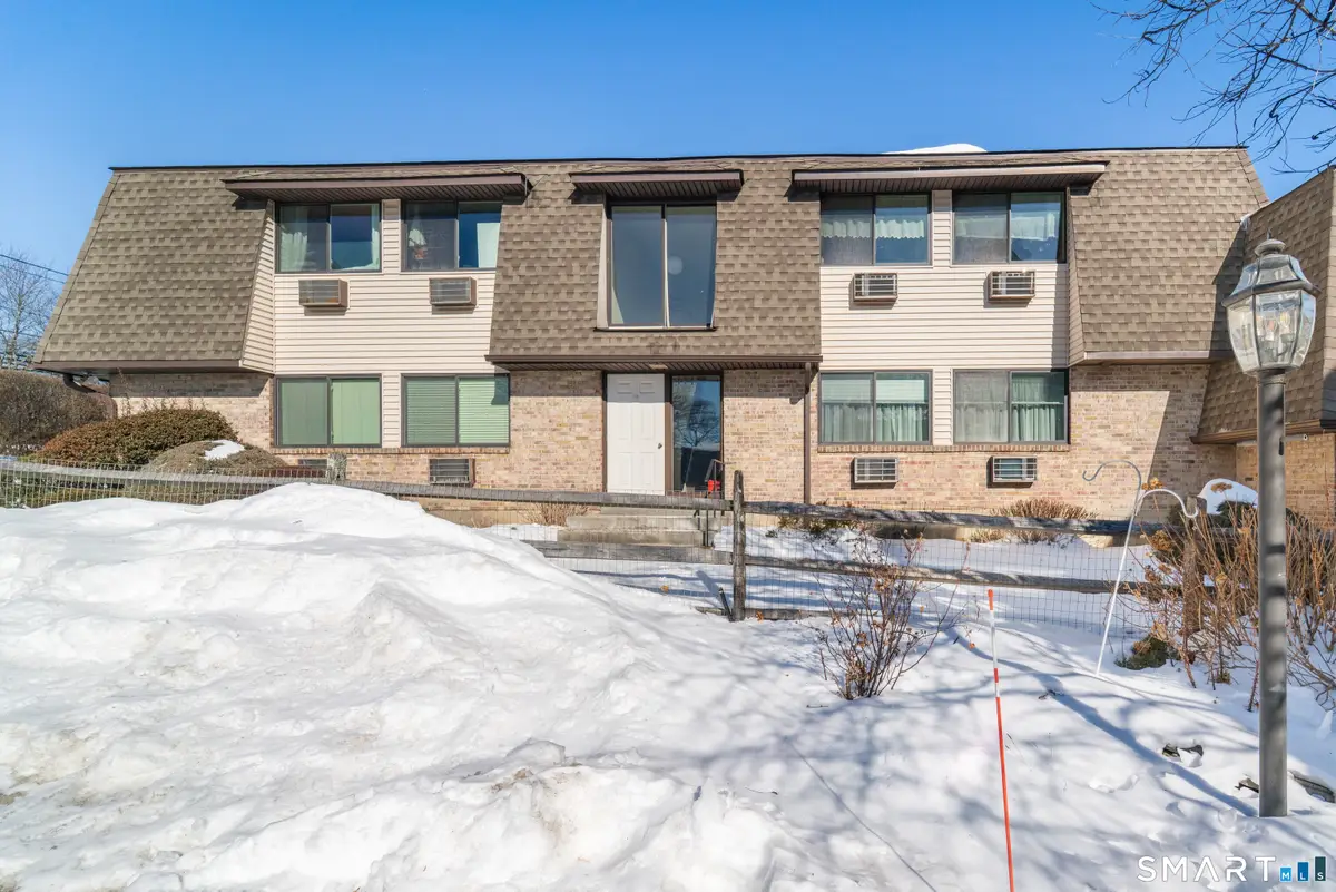 180 Colonial Road #APT A2, Stamford, CT 06906 - Image #1