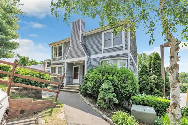 309 Terrace Avenue #APT 44, West Haven, CT 06516