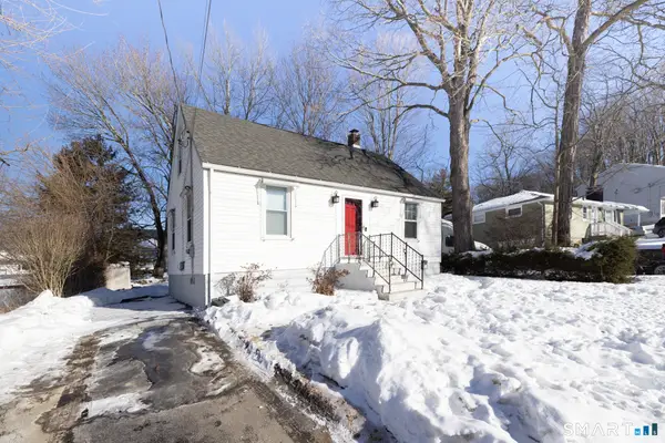 51 Rockridge Road, Waterbury, CT 06705