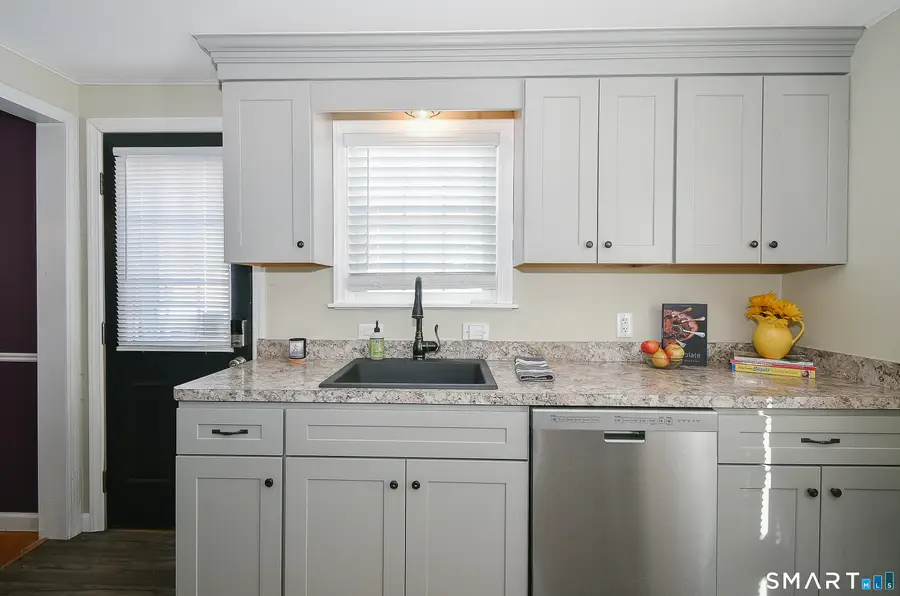 86 Doane Street, Manchester, CT 06042 - #3