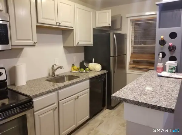 19 Vine Hill Road, West Hartford, CT 06110