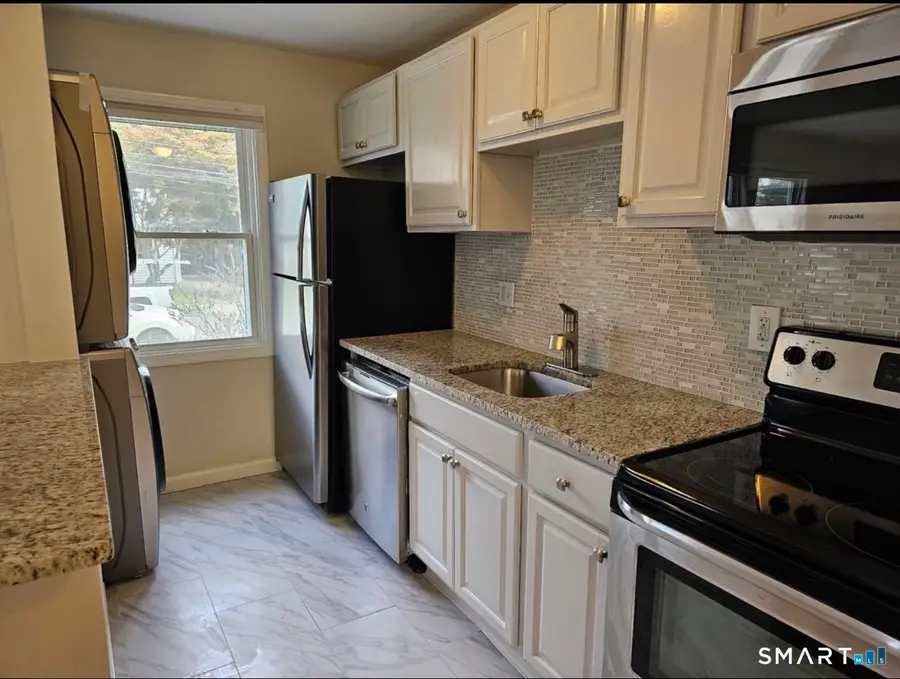 19 Vine Hill Road, West Hartford, CT 06110 - #2