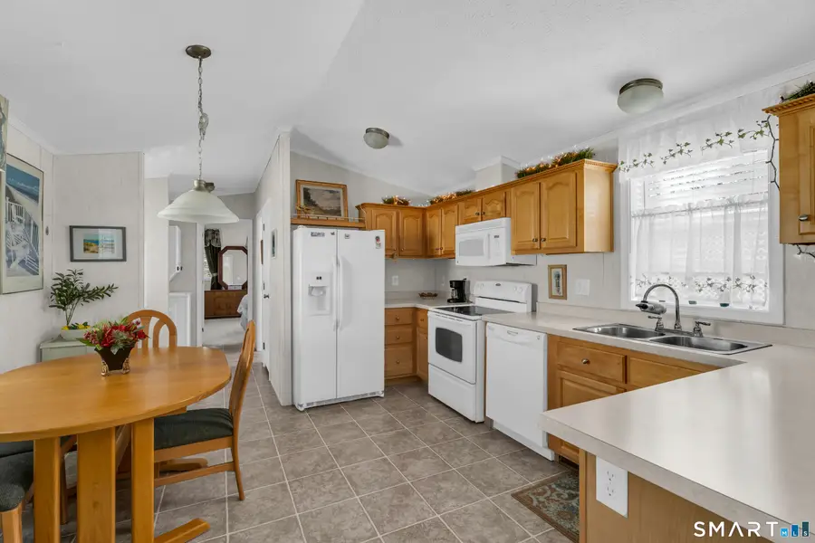 1 Jensen Court, Southington, CT 06489 - #3