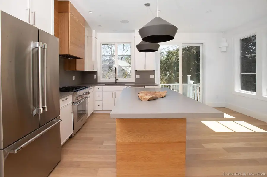 6 Down River Road #B, New Canaan, CT 06840 - #3