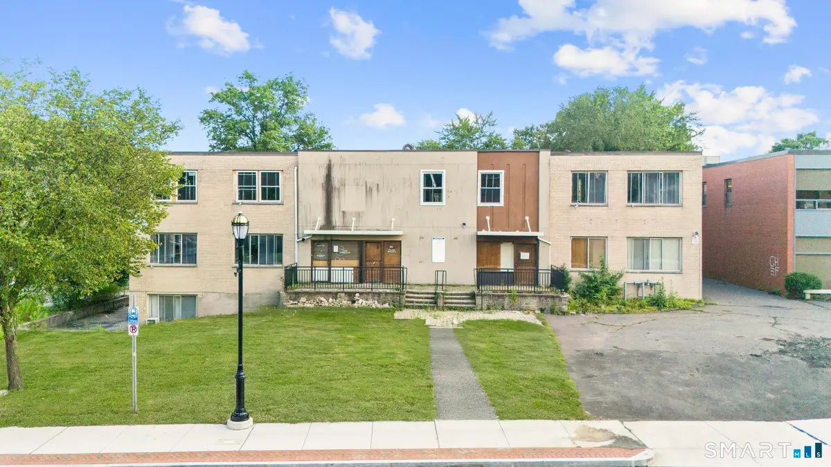 621 Farmington Avenue, Hartford, CT 06105 - #1