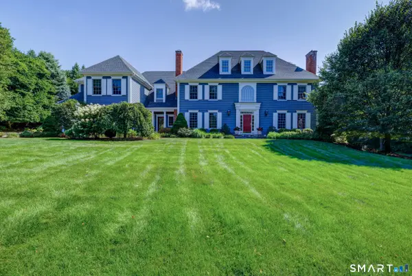 9 Dunham Lane, Farmington, CT 06032