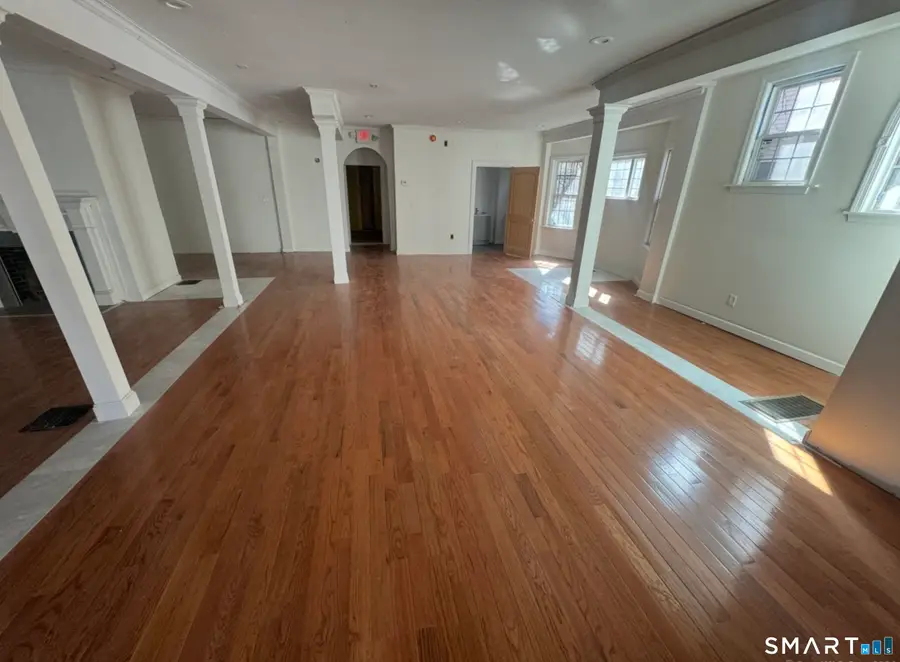 817 Albany Avenue, Hartford, CT 06112 - Image #2