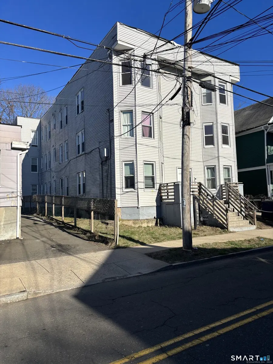 373 Blatchley Avenue, New Haven, CT 06513 - #2