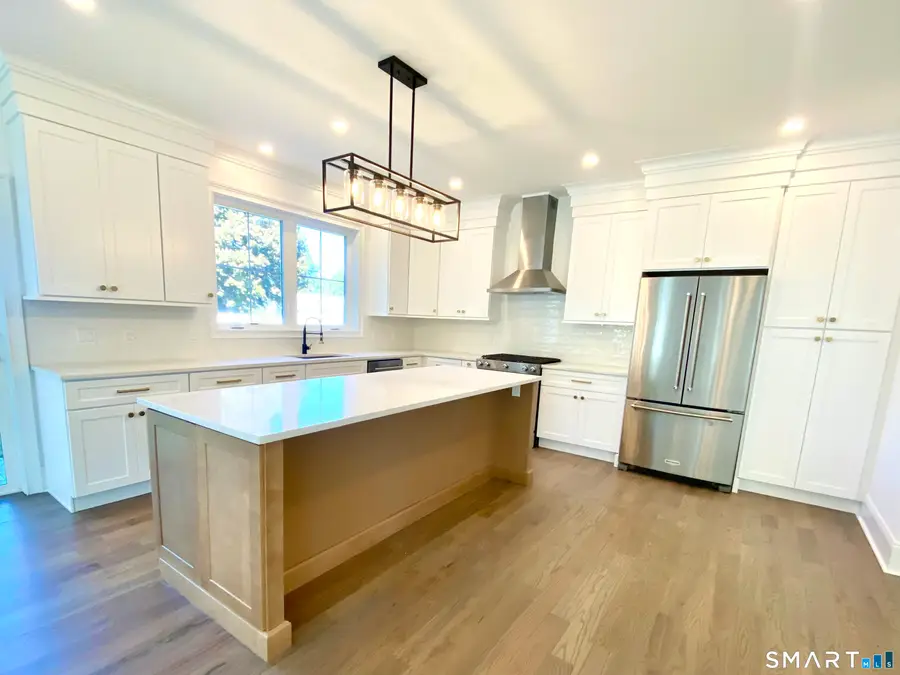 28 Country Road, Fairfield, CT 06824 - #3