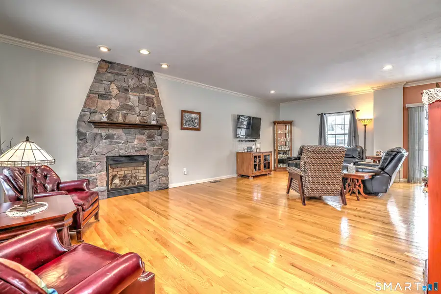 39 Fawn Meadow Drive, Naugatuck, CT 06770 - #2