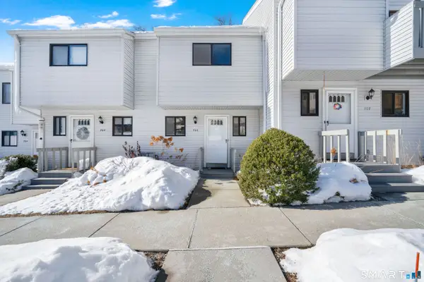 706 Timber Lane #706, Canton, CT 06019