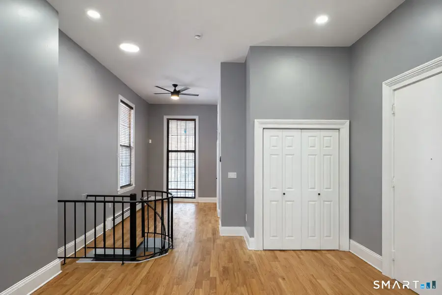 23 Charter Oak Place #APT 1, Hartford, CT 06106 - #2