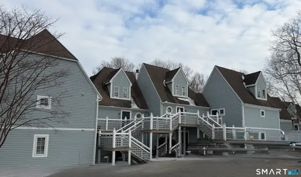 1623 Old Pond Lane #1623, Norwich, CT 06360