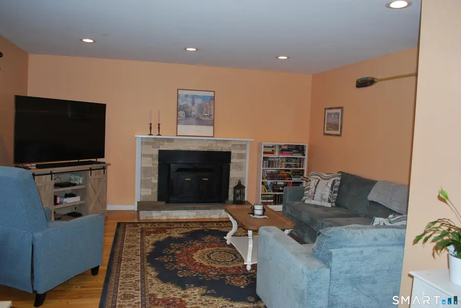 77 Thorniley Street, New Britain, CT 06051 - #2