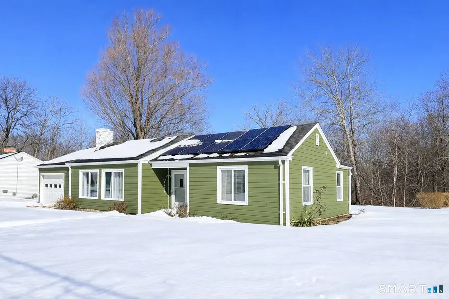 32 Parker Street, Enfield, CT 06082 - #2