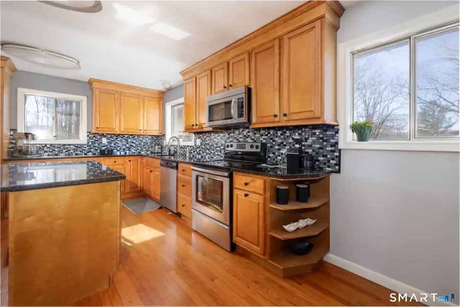 225 Willow Street, Hamden, CT 06518 - #3