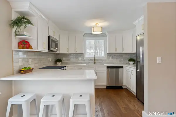 1443 New London Turnpike, Glastonbury, CT 06033