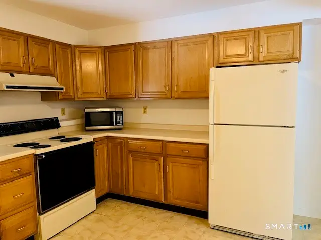 Address Withheld By Seller, Newtown, CT 06470 - #2