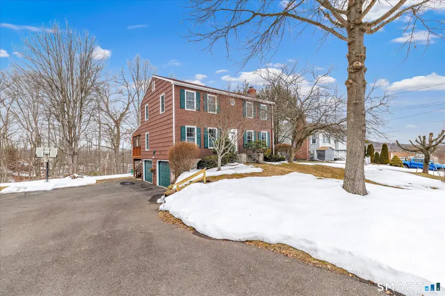 22 Jenyfer Court, Shelton, CT 06484 - #2