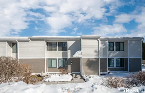 32 Lawson Lane #32, Ridgefield, CT 06877