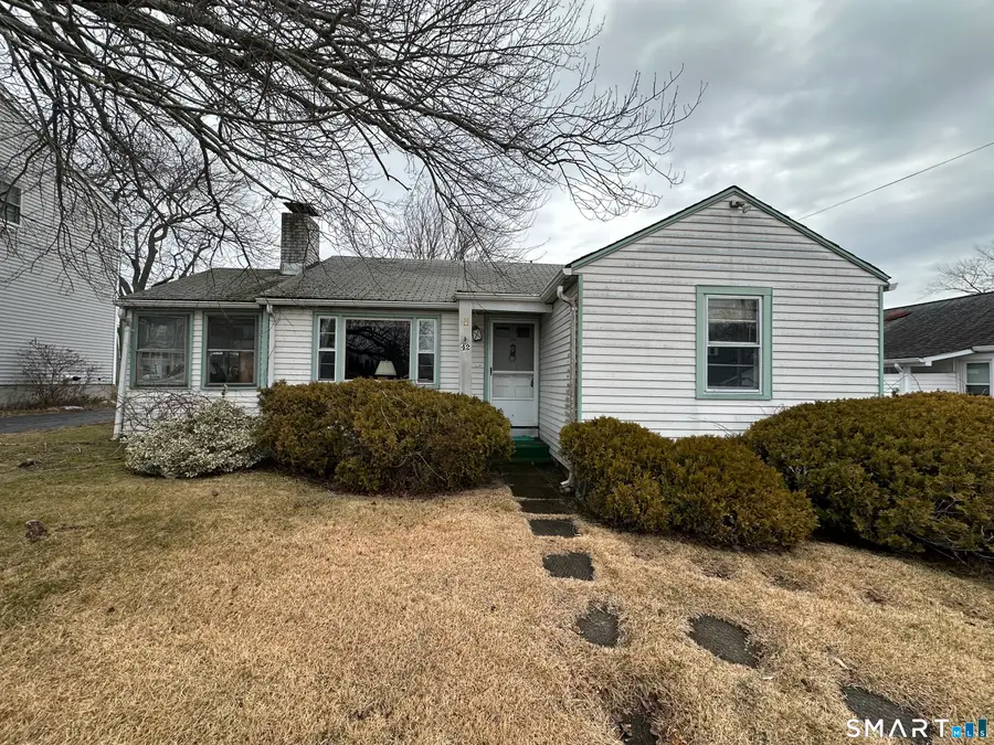 42 South Washington Avenue, Niantic, CT 06357 - #2