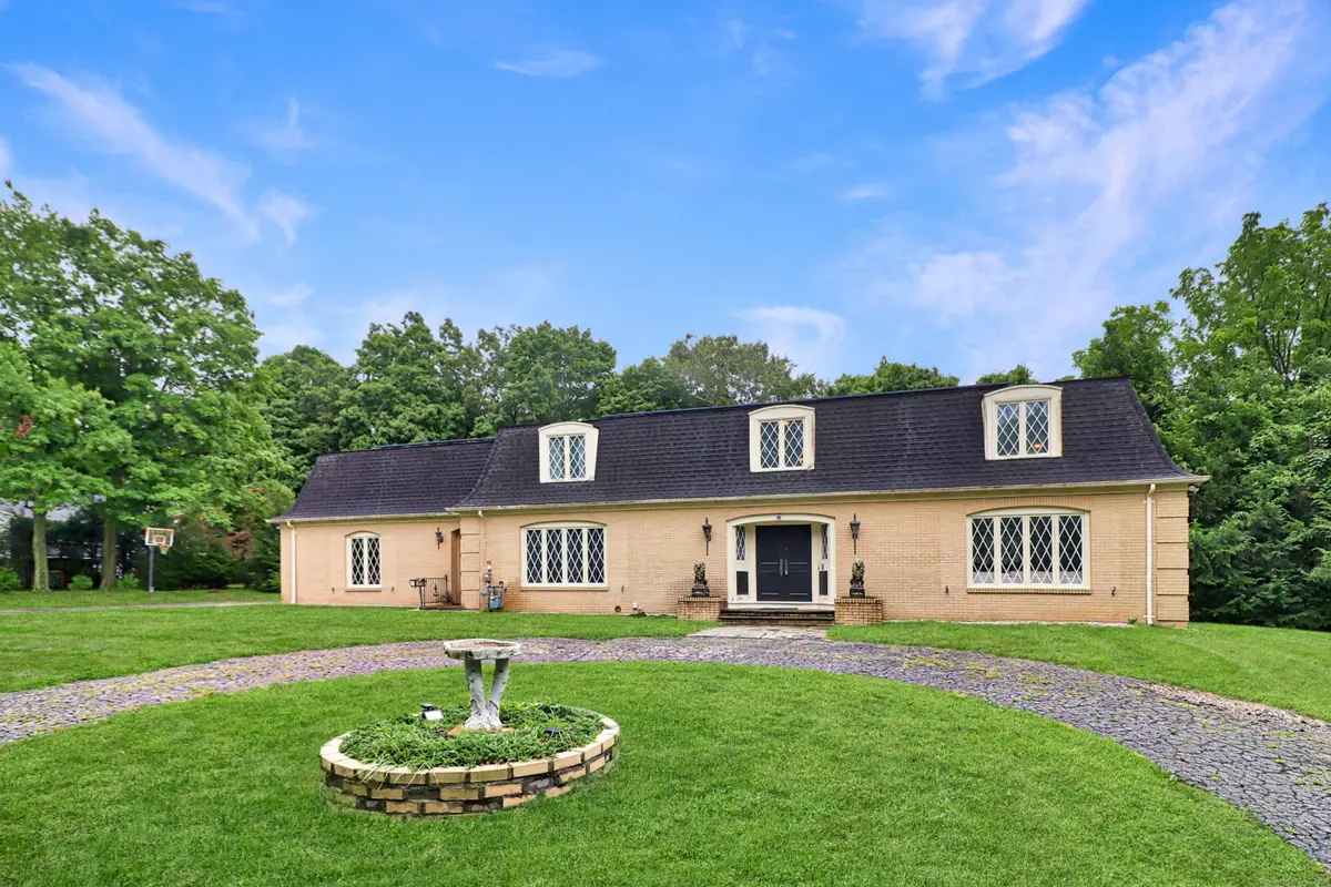 611 Bunker Hill Avenue, Waterbury, CT 06708 - #1