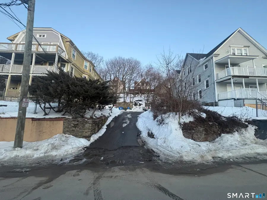 162 Plaza Avenue, Waterbury, CT 06710 - #3