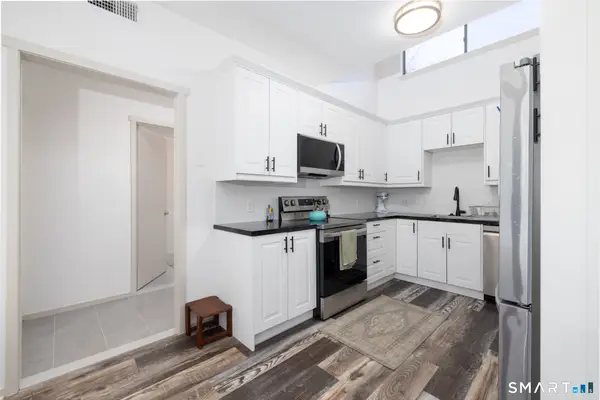 865 Heritage Village #B, Southbury, CT 06488