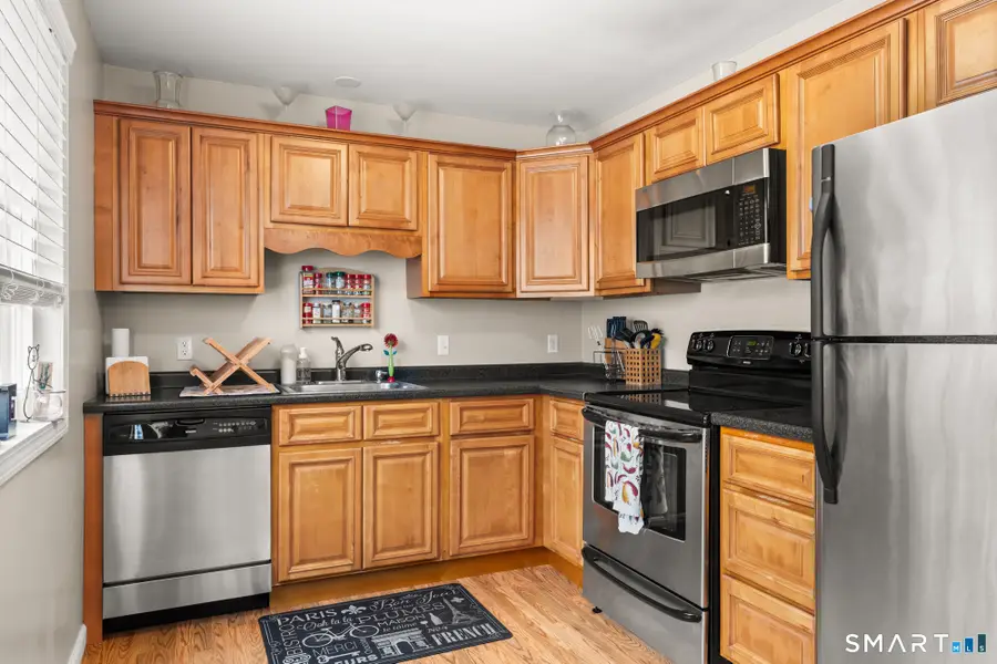 94 Cynthia Lane #APT A6, Middletown, CT 06457 - #2