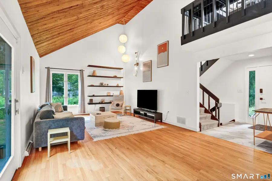 26 Burnwood Drive, Bloomfield, CT 06002 - #3