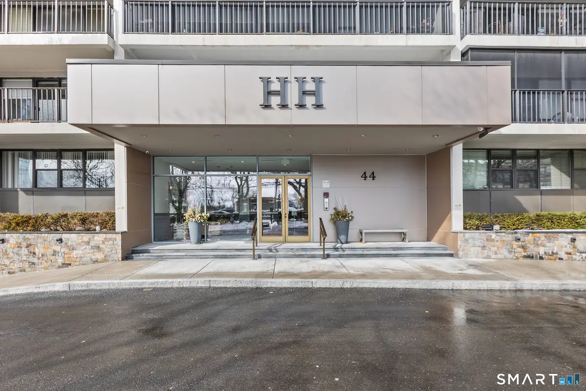 44 Strawberry Hill Avenue #APT 11N, Stamford, CT 06902 - #1