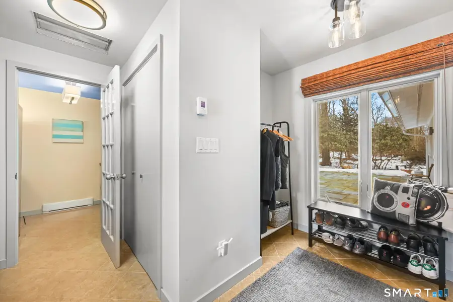 15 Four Brooks Circle, Stamford, CT 06903 - #2