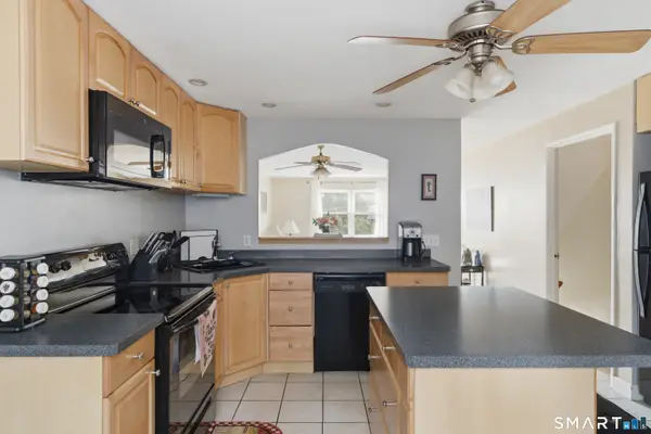 49 Terrace Gardens #49, Wallingford, CT 06492