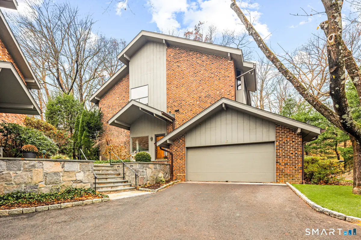 377 Main Street #APT 17, New Canaan, CT 06840 - #1