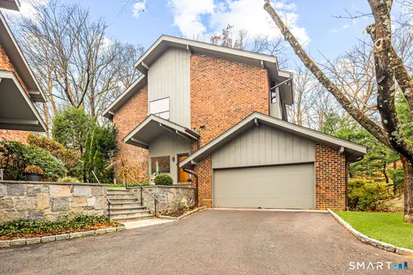 377 Main Street #APT 17, New Canaan, CT 06840