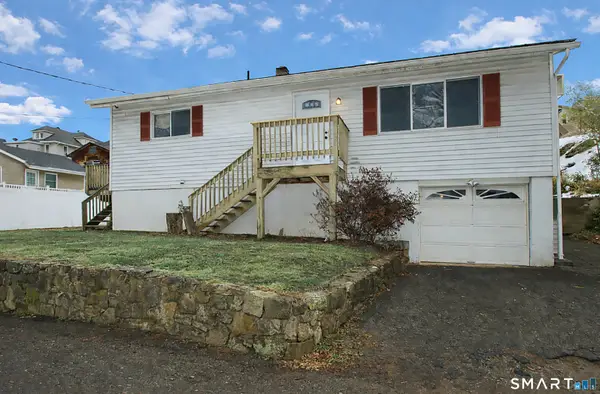 6 Norton Place, Norwalk, CT 06854